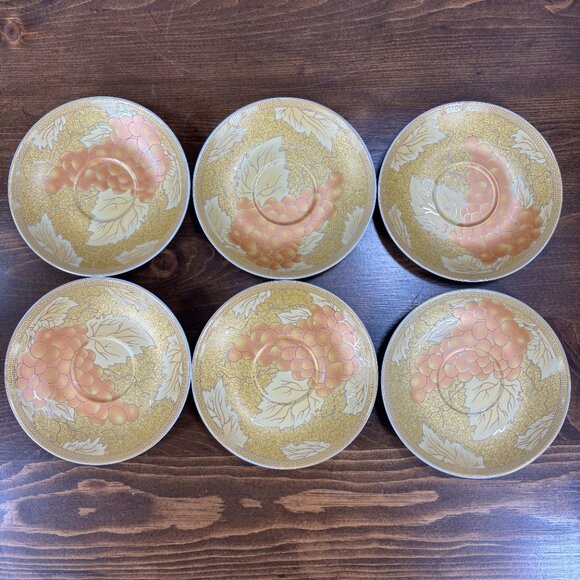 Vintage 1960s China Tea Cup Set with Saucers in Original Box Gold Grape Leaf - Picture 3 of 14